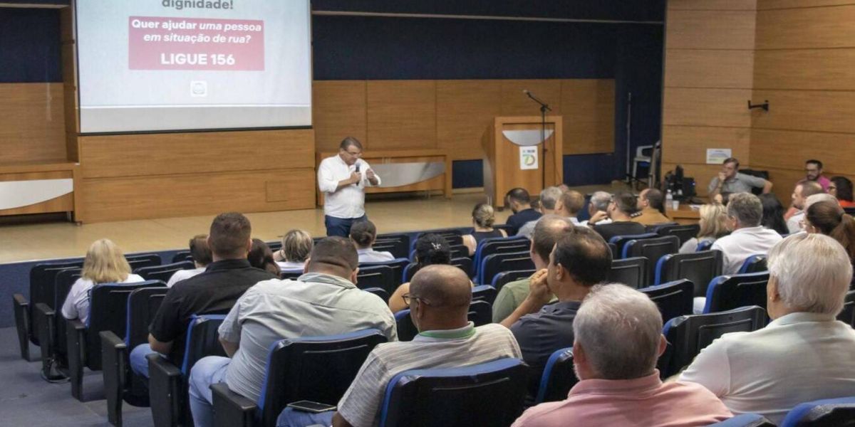 Prefeitura de Toledo apresenta ações e campanha para evitar aumento da população de rua