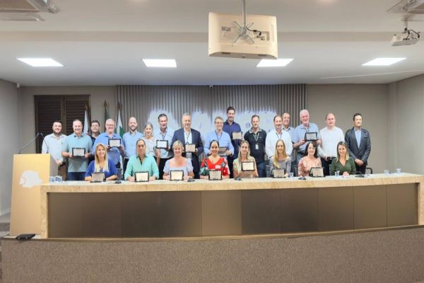 Sebrae/PR entrega reconhecimento aos municípios inscritos no Prêmio Prefeitura Empreendedora