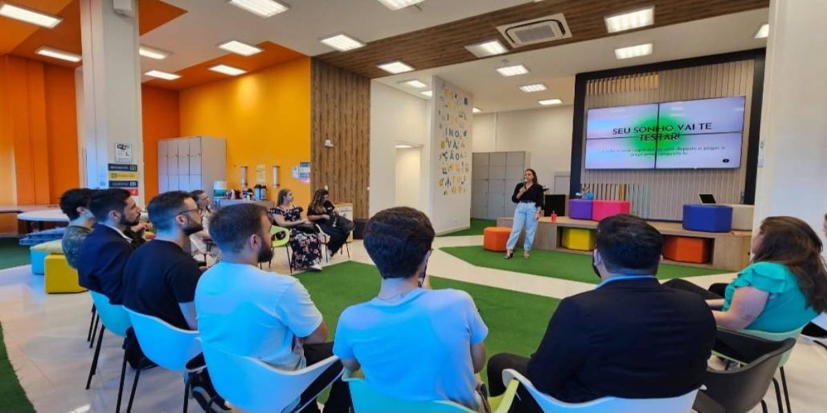 Empresária Bruna Saara compartilha experiências e inspira empreendedores no Iguassu Valley