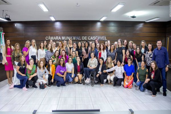 Dia da Mulher: Câmara debate as muitas faces da representatividade