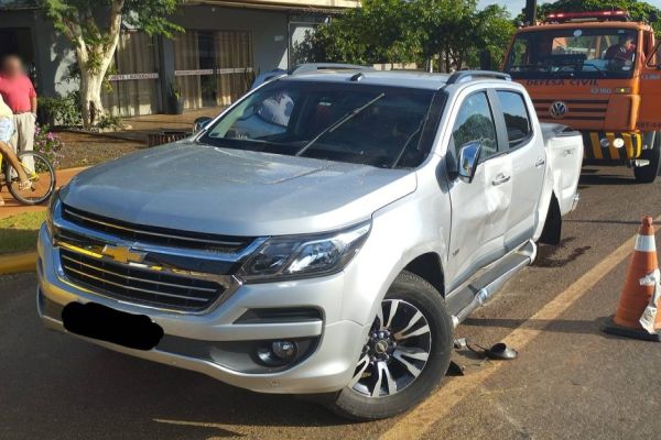 Colisão lateral na PR-317 deixa passageira ferida em Santa Helena