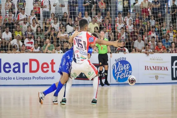 Foto relacionada a notícia: Cascavel vira sobre o Foz em clássico emocionante e mantém boa fase na Série Ouro