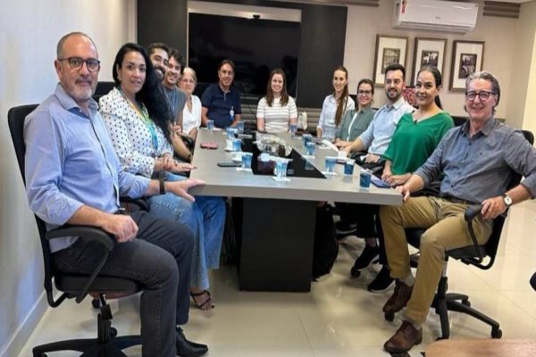 1º Fórum da Indústria da Confecção do Oeste do Paraná promove integração e inovação