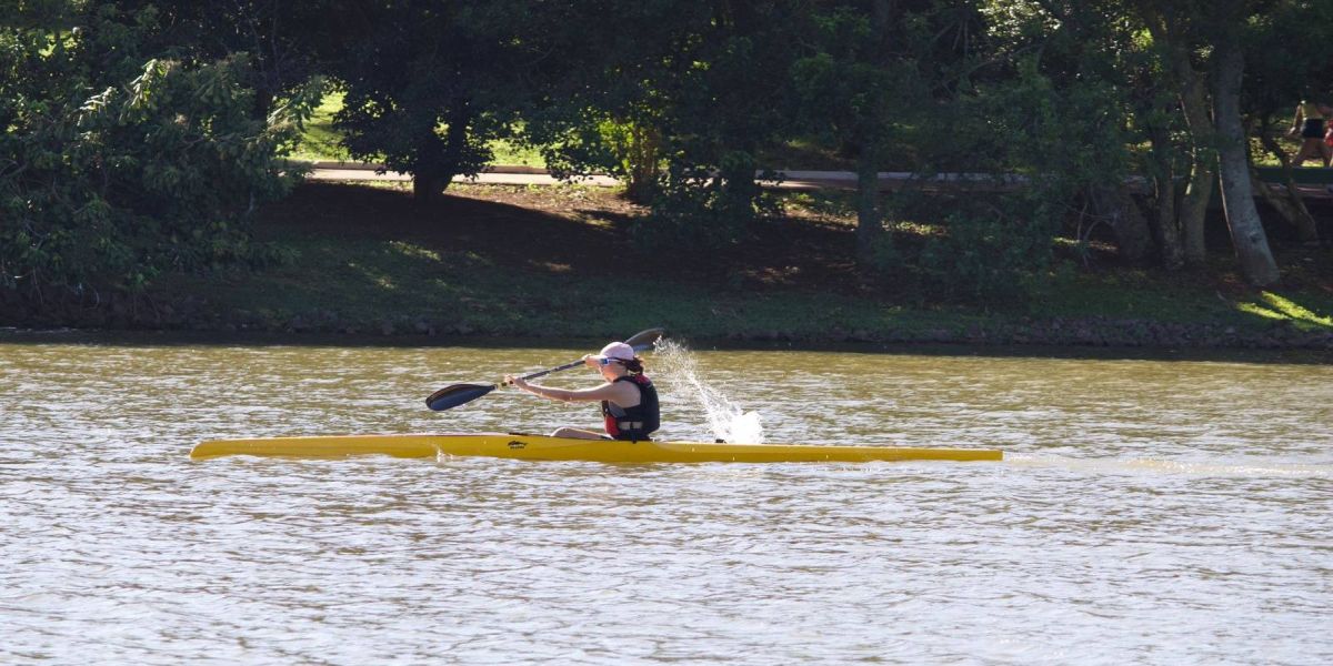 Cascavel Kayak Club promove primeiro festival de canoagem e apresentação do Dragon Boat