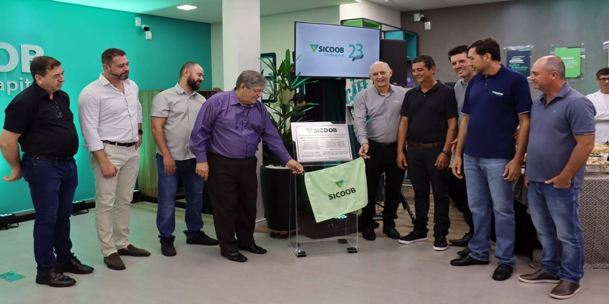 Três Barras do Paraná recebe nova agência do Sicoob Credicapital