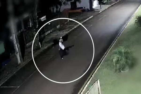 Foto relacionada a notícia: Loja de móveis é furtada em Três Barras do Paraná; Uma TV de 58 polegadas foi levada
