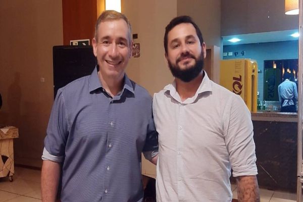 Evento técnico reúne médicos veterinários em Cascavel para discussões sobre medicina pet