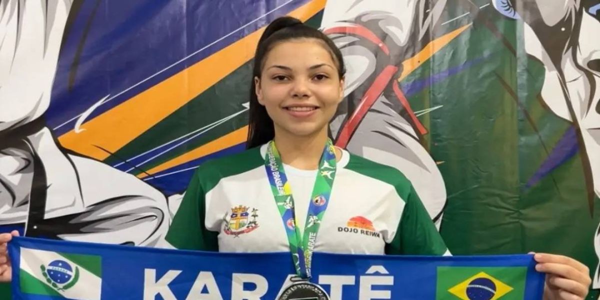 Rafaela Delgado brilha e conquista a 2ª Colocação Nacional de Karatê representando Cafelândia