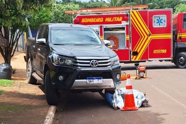 Mulher de 49 anos morre ao ser atropelada pelo próprio carro