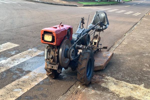 Homem é socorrido após ser atingido por trator "cortador de grama" no Jardim Colmeia em Cascavel
