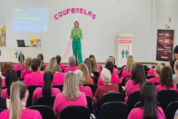 Foto relacionada a notícia: Mulheres precisam se valorizar e conhecer chaves da autoconfiança