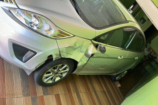 Internauta pede ajuda para localizar motorista responsável por batida na BR-277 em Cascavel