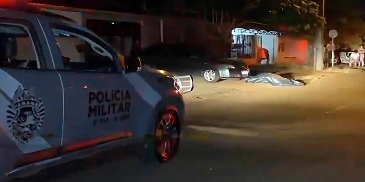 Homem de 41 anos morre após supostamente sacar arma em abordagem da PM no Jardim Tarumã