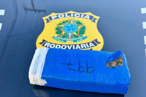 PRF apreende maconha durante ações de segurança viária da Operação Semana Santa