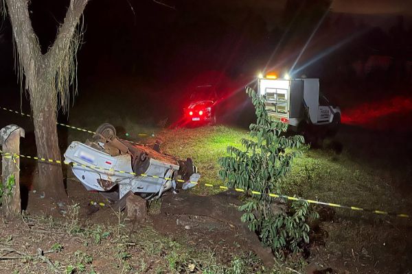 Acidente na PR-497 deixa uma pessoa morta e quatro feridas em São Miguel do Iguaçu