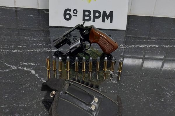 PM prende indivíduo por porte ilegal de arma de fogo no Bairro Canadá