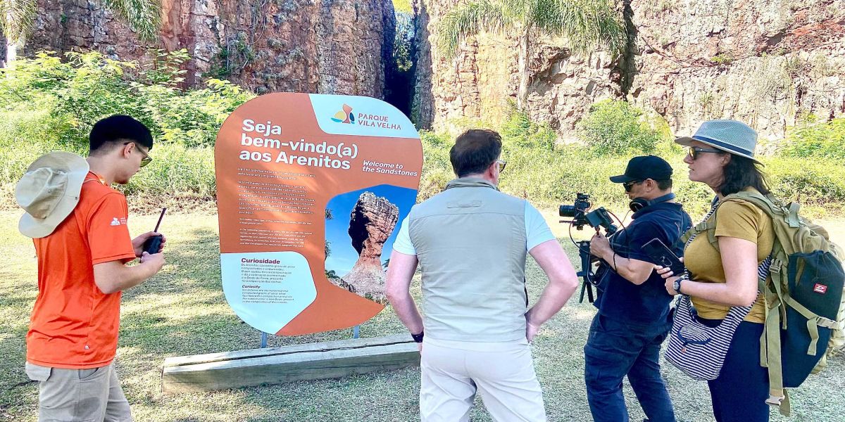 Paraná vira cenário de série espanhola que divulga cenários paradisíacos