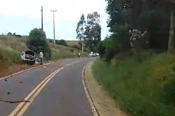 Homem morre e mulher fica gravemente ferida em acidente na PR-281 no sudoeste do Paraná
