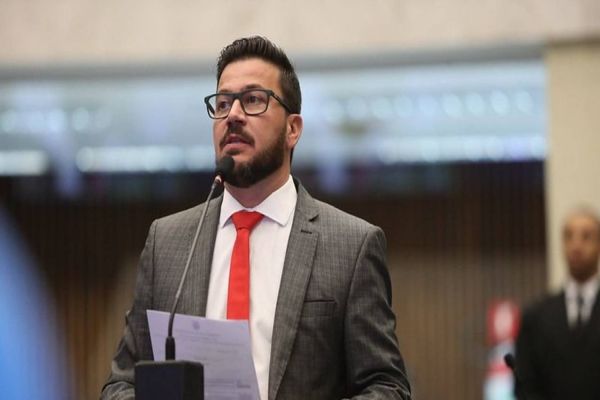 CCJ aprova projeto do deputado Arilson que trata de contenção de enchentes