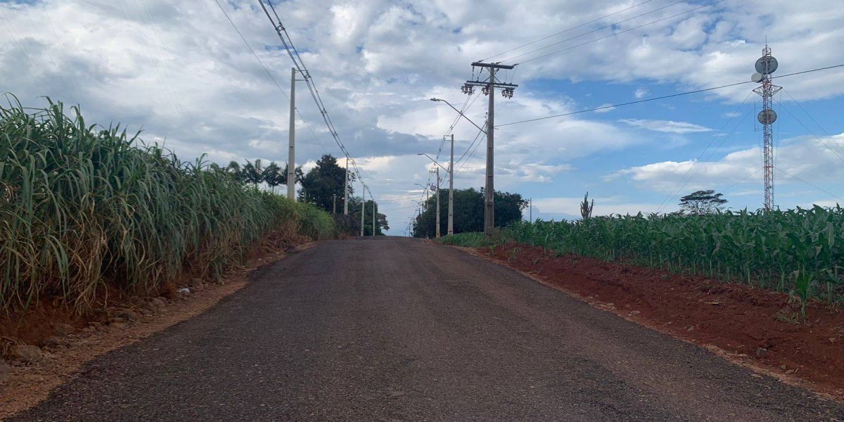 Corbélia investe na pavimentação de estradas municipais com materiais fresados da BR-369