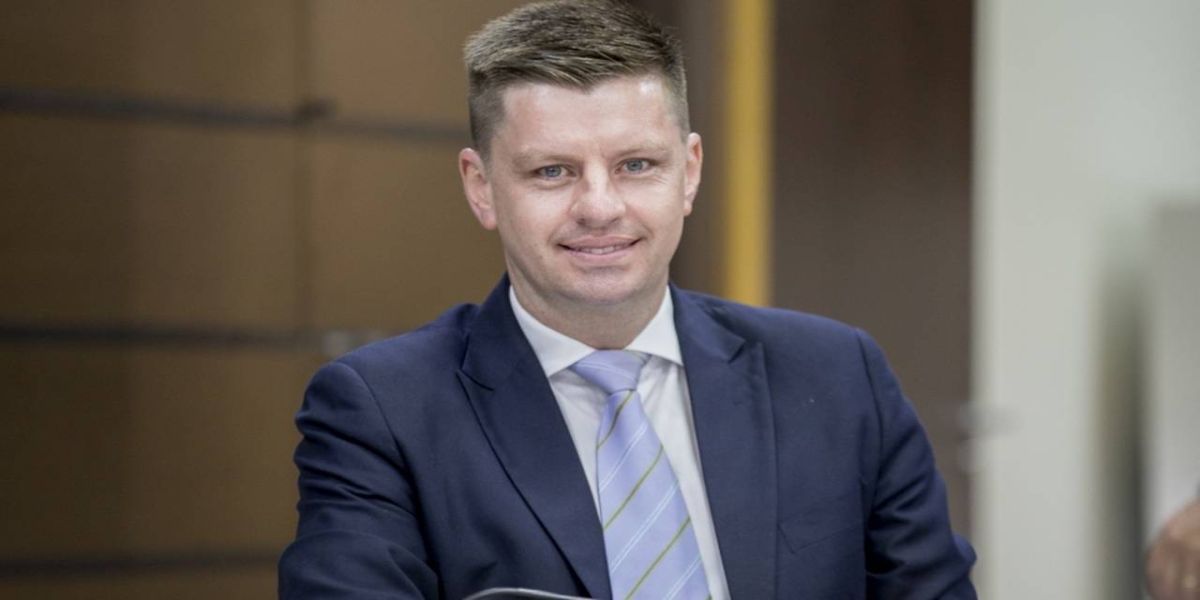 Pedro Sampaio se filia ao PP de Márcio Pacheco