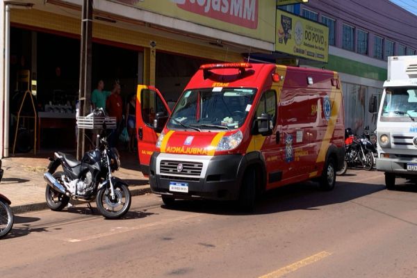 Criança de 3 anos é atropelada por veículo na Avenida Papagaios no Bairro Floresta em Cascavel