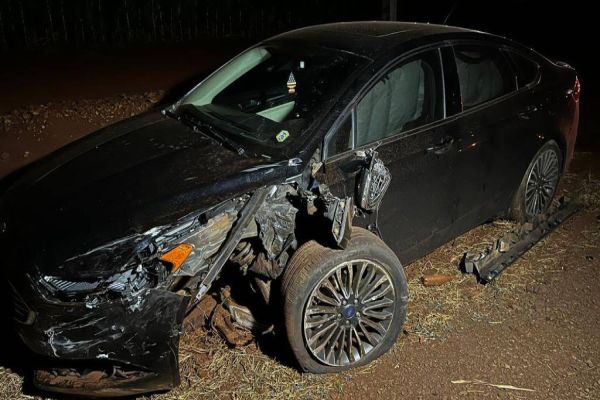 Forte colisão entre veículos é registrada no trevo de Maripá