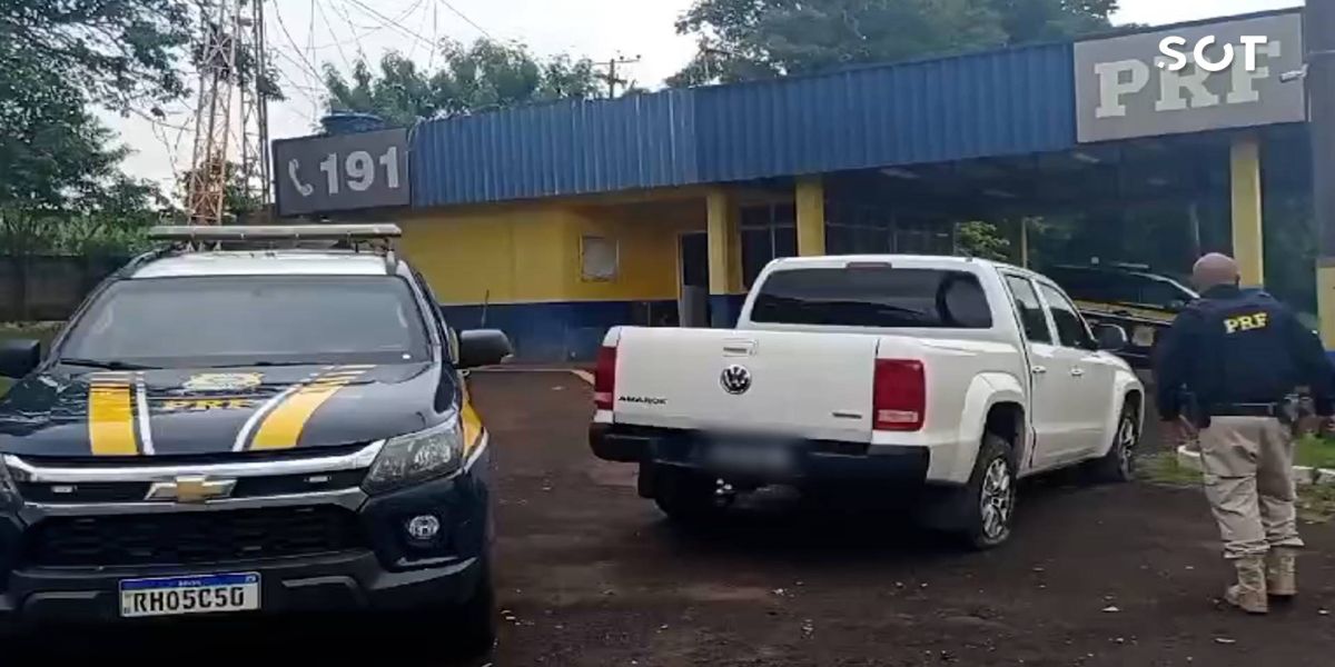 PRF apreende 441 quilos de maconha após duas tentativas de fuga na BR-277 em Céu Azul