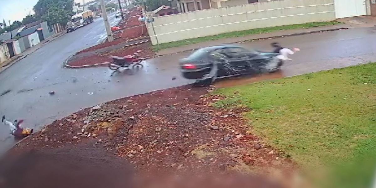 Câmeras de segurança registram atropelamento de menina de 11 anos no Bairro Periolo em Cascavel