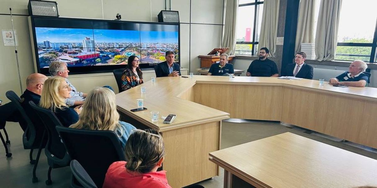 Paranhos recebe comitiva dos Estados Unidos