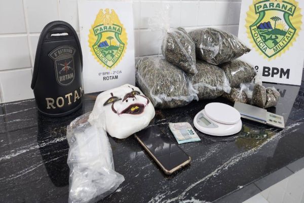 Operação policial resulta na prisão de mulher por tráfico de drogas em Cascavel