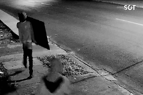 Pizzaria é alvo de arrombamento e furto no Conjunto Barcelona em Cascavel