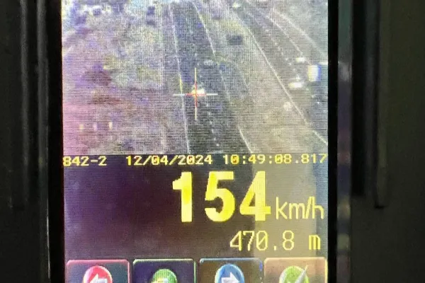 Foto relacionada a notícia: PRF intensifica a fiscalização de velocidade para reduzir sinistros de trânsito em Cascavel