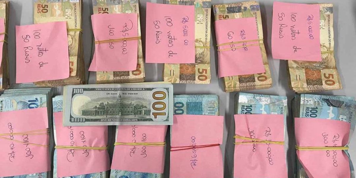 Receita Federal apreende grande quantia em dinheiro na Ponte Internacional da Amizade