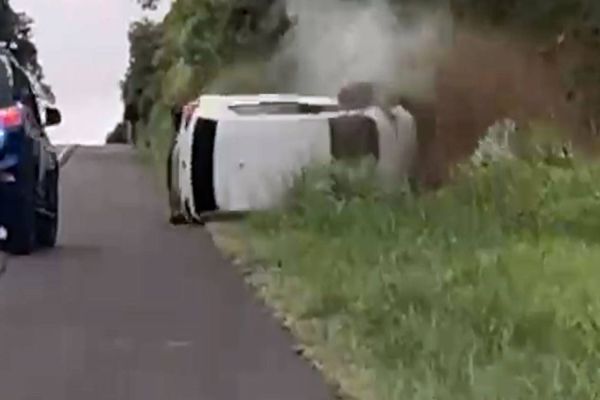 Perseguição policial termina com apreensão de 559 kg de maconha na BR-277 em Laranjeiras do Sul