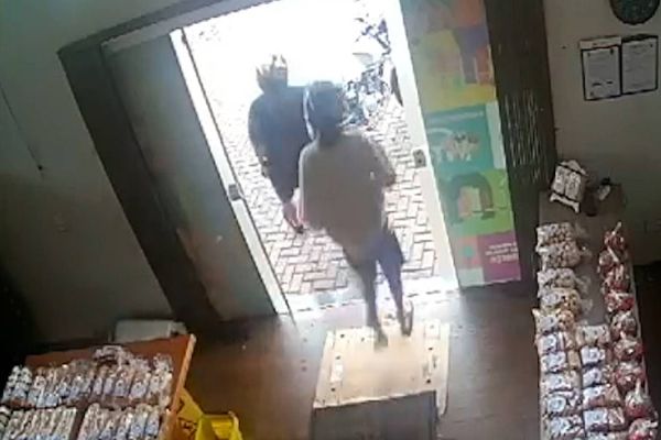 Assalto em panificadora termina com vítimas agredidas e dois suspeitos presos em Cascavel