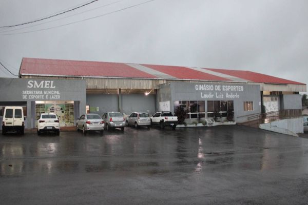 Entre Rios do Oeste investe R$ 271 mil em melhorias no Ginásio de Esportes Laudir Luiz Anderle