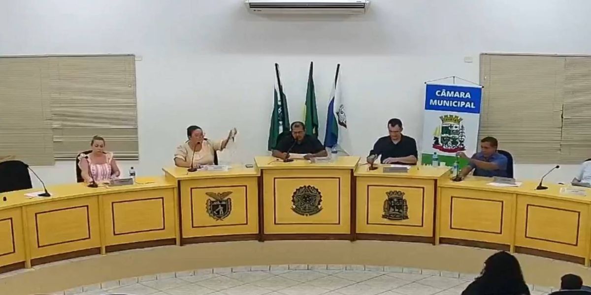 Salários de prefeito, vice e vereadores de Lindoeste aumentam em até 22% a partir de 2025