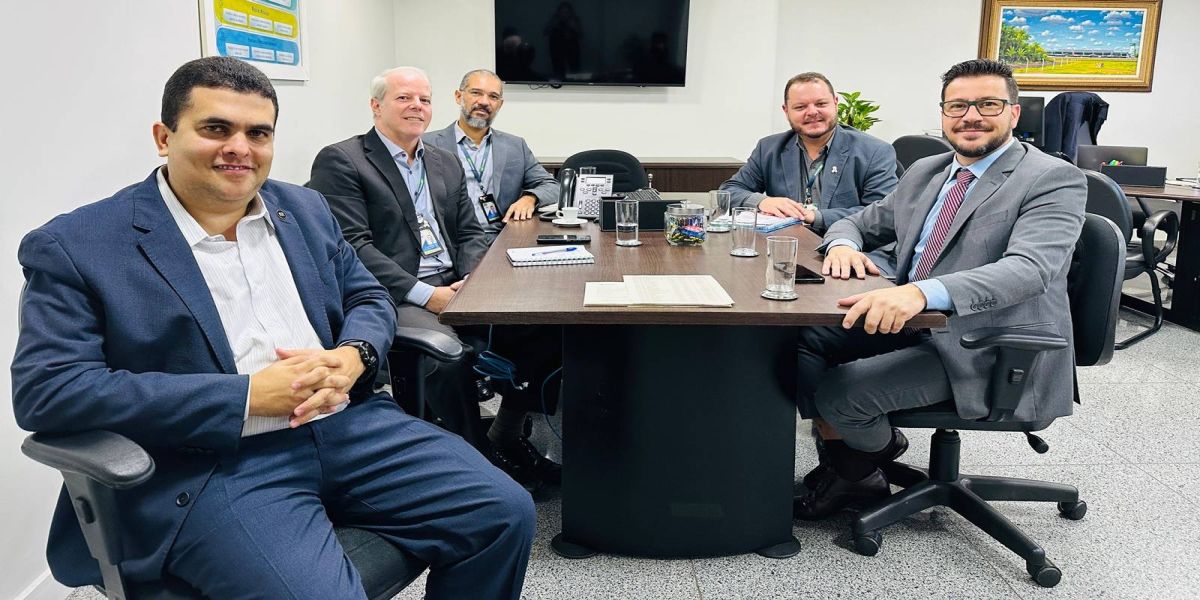 Deputado Arilson Chiorato busca soluções para demandas paranaenses em Brasília