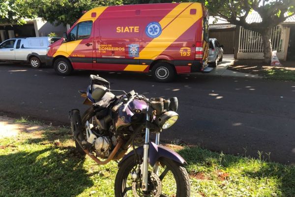 Motociclista fica ferido em acidente de trânsito no Bairro Periolo, em Cascavel