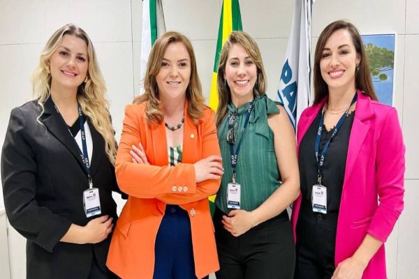 Corbélia: Conselho da Mulher busca fortalecer políticas públicas em visita ao Palácio das Araucárias