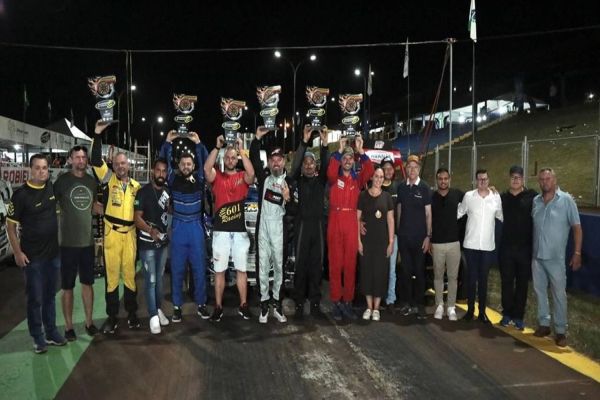 Cobra Racing conquista o título do GP Maripá do Arrancadão de Tratores 2024