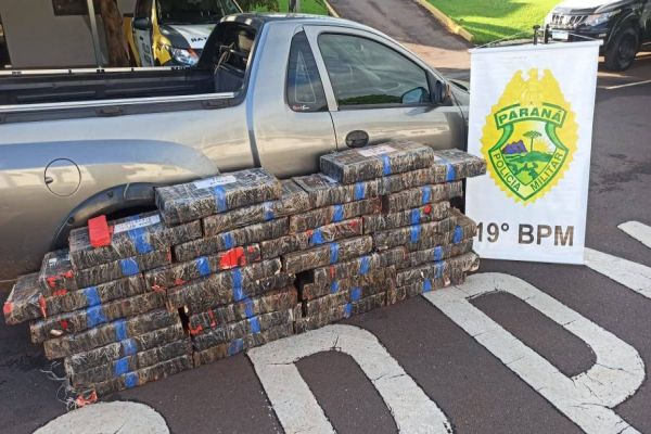 Polícia Militar apreende 490 kg de maconha após perseguição em estrada rural entre Toledo e Cascavel