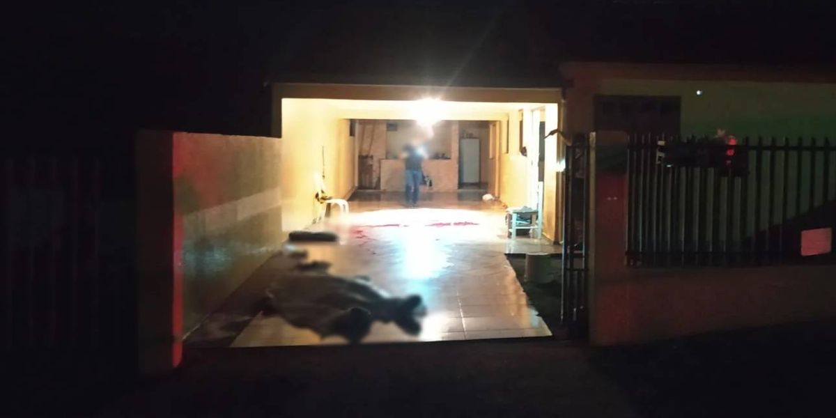 Mulher é morta a facadas pelo marido durante briga em Ouro Verde do Oeste
