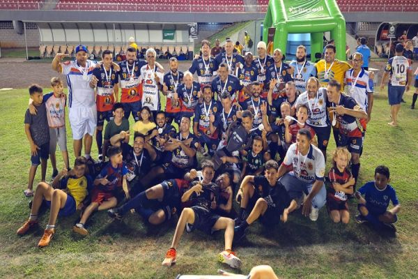 D'Napoli FC conquista o bicampeonato da Copa CWBET/Palotina Esportes de Futebol Master 40