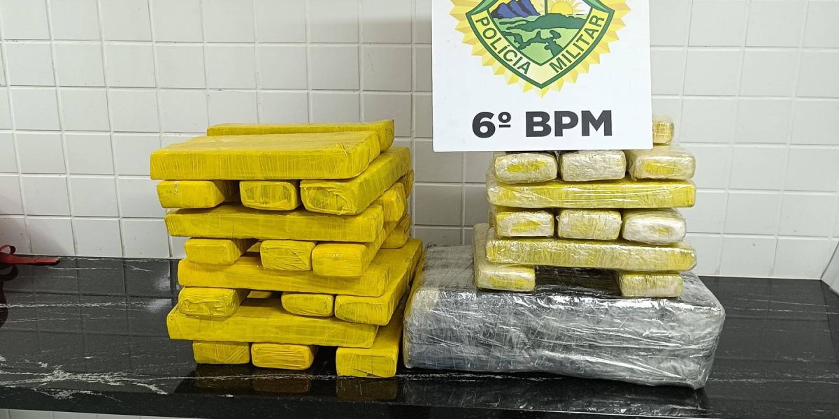 Polícia Militar apreende 45 kg de maconha e detém duas mulheres em Cascavel