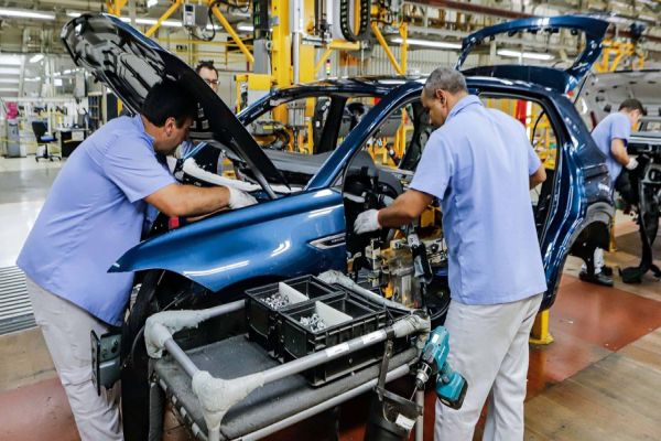 311 cidades do Paraná tiveram saldo positivo na geração de empregos no 1º trimestre