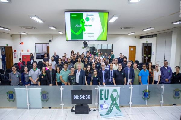Professor Santello promove encerramento da campanha do Movimento Abril Verde