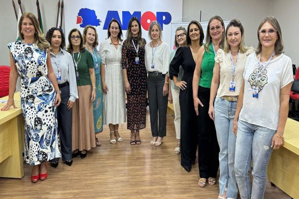 ADAMOP tem nova diretoria: Josiane Rauber assume presidência