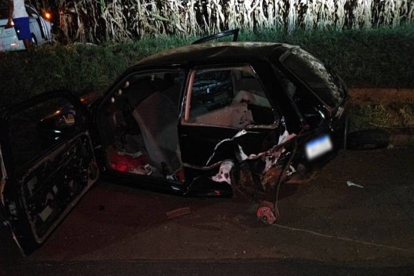 Duas pessoas ficam feridas em forte colisão traseira na PR-486 em Brasilândia do Sul